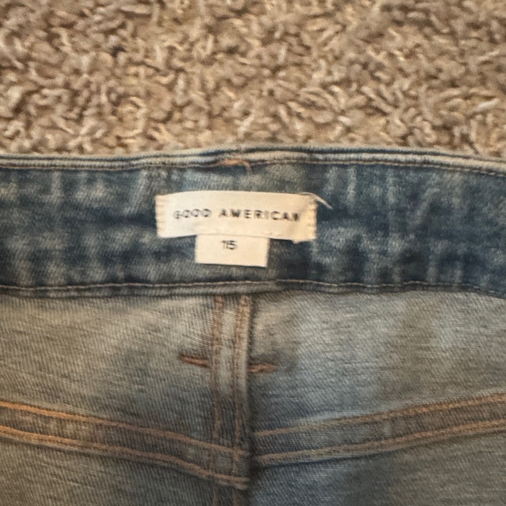 Good American Dark Blue Straight Leg Jeans - Picture 2 of 4